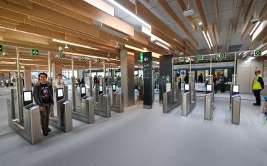 Portiques Gare Saint-Denis Pleyel